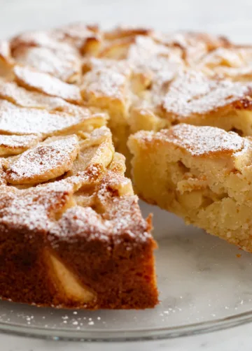 Natürlich süßer Familien-Apfelkuchen