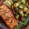 Honig-Zitronen-Lachs mit Rosenkohl