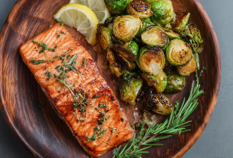 Honig-Zitronen-Lachs mit Rosenkohl